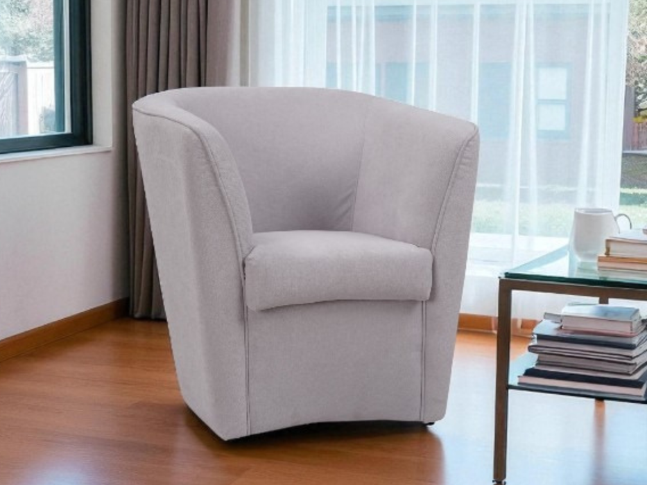 Poltroncina Valentina made in Italy in tessuto antimacchia o ecopelle