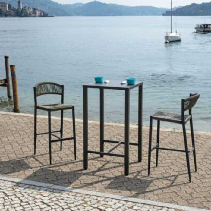 Tavolo Iseo alto contract 60X60 Greenwood