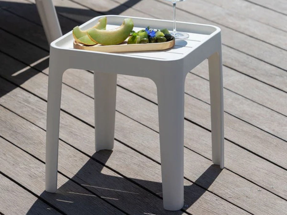 20 Tavolini Provence 40X40 Grosfillex