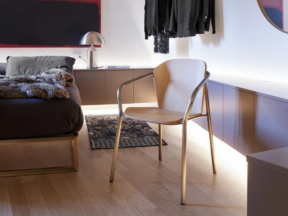 Poltrona Finn Metal Wood Scab