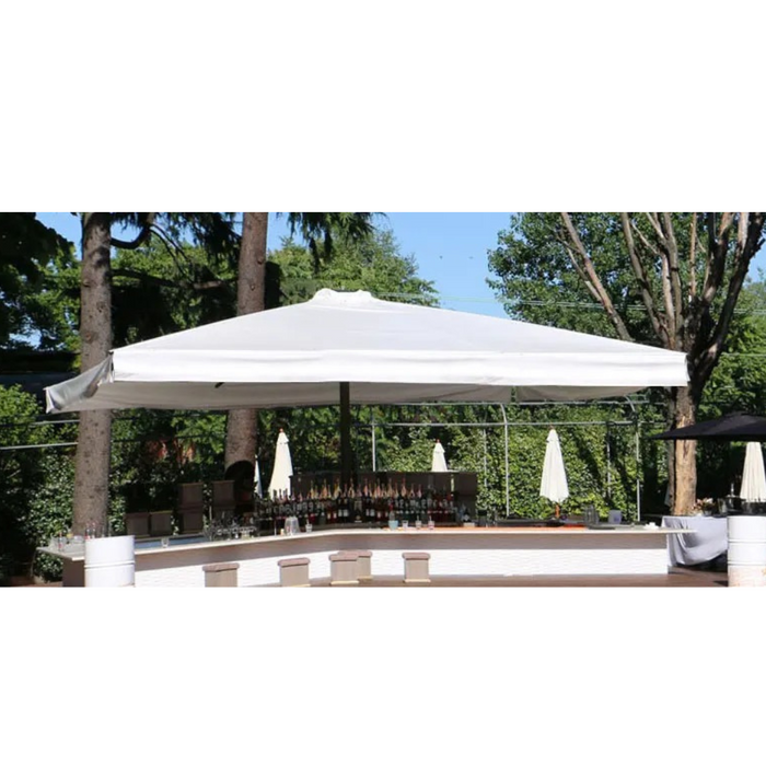 Ombrellone gigante a palo centrale antracite Titano Classic 10X10 mt