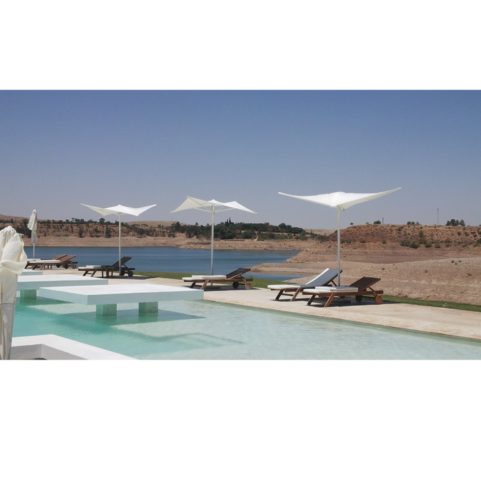 Ombrellone a palo centrale Vela Titanium 2x2 mt